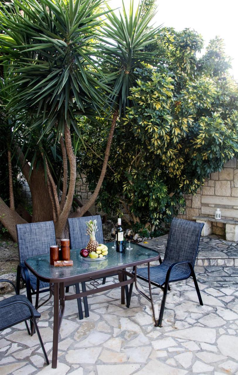 Villa Dimitris Kalamítsion Amigdhálion Bagian luar foto